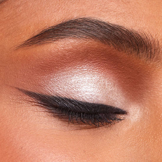 Silk Gel Liner in shade Luna